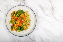 Sweet Chilli Salmon Noodles F1