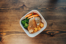 Roast Chicken, Herb Potatoes & Greens M2